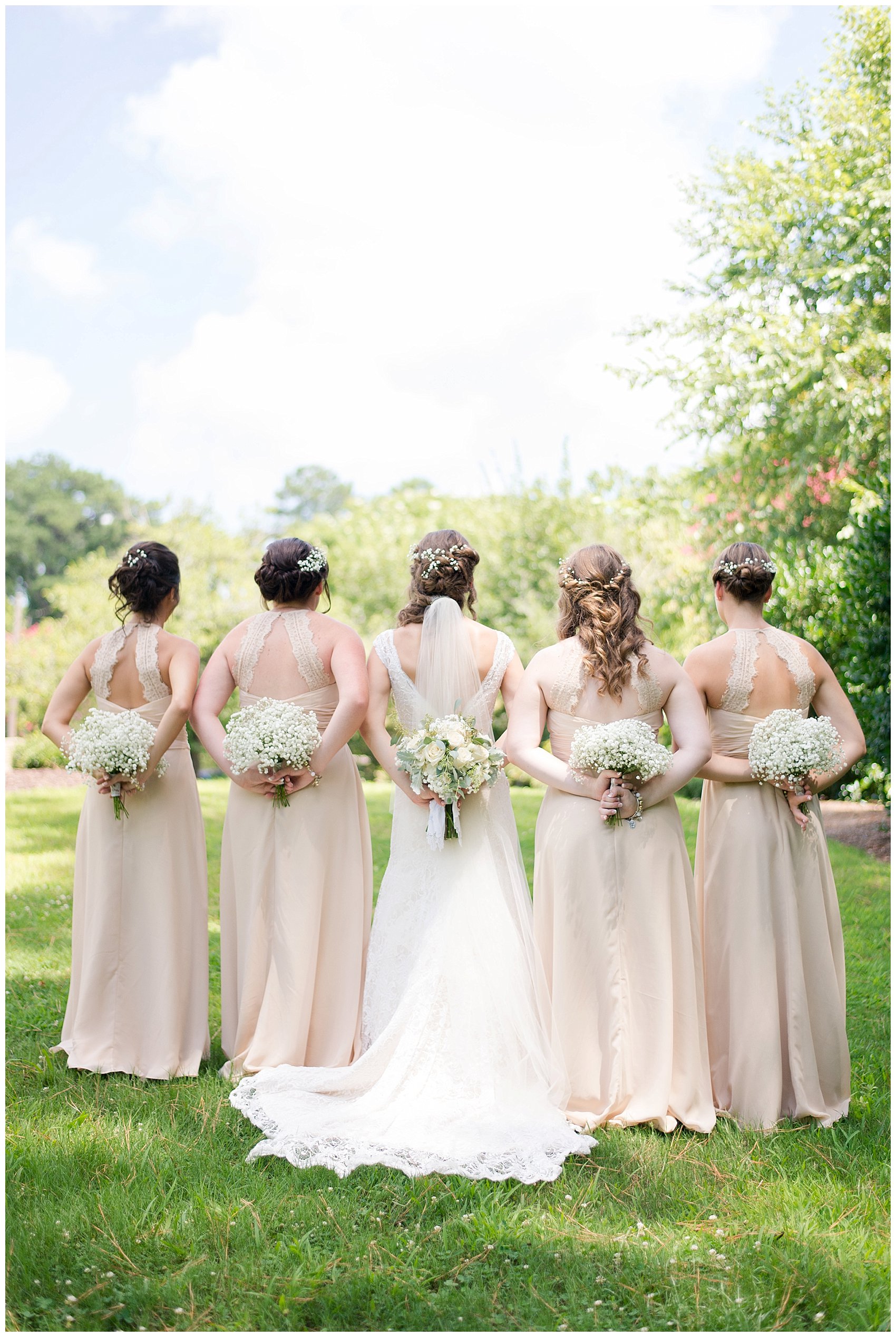 Beautiful Neutral Cream Wedding Womens Club of Portsmouth Virginia Wedding Photographers_1553