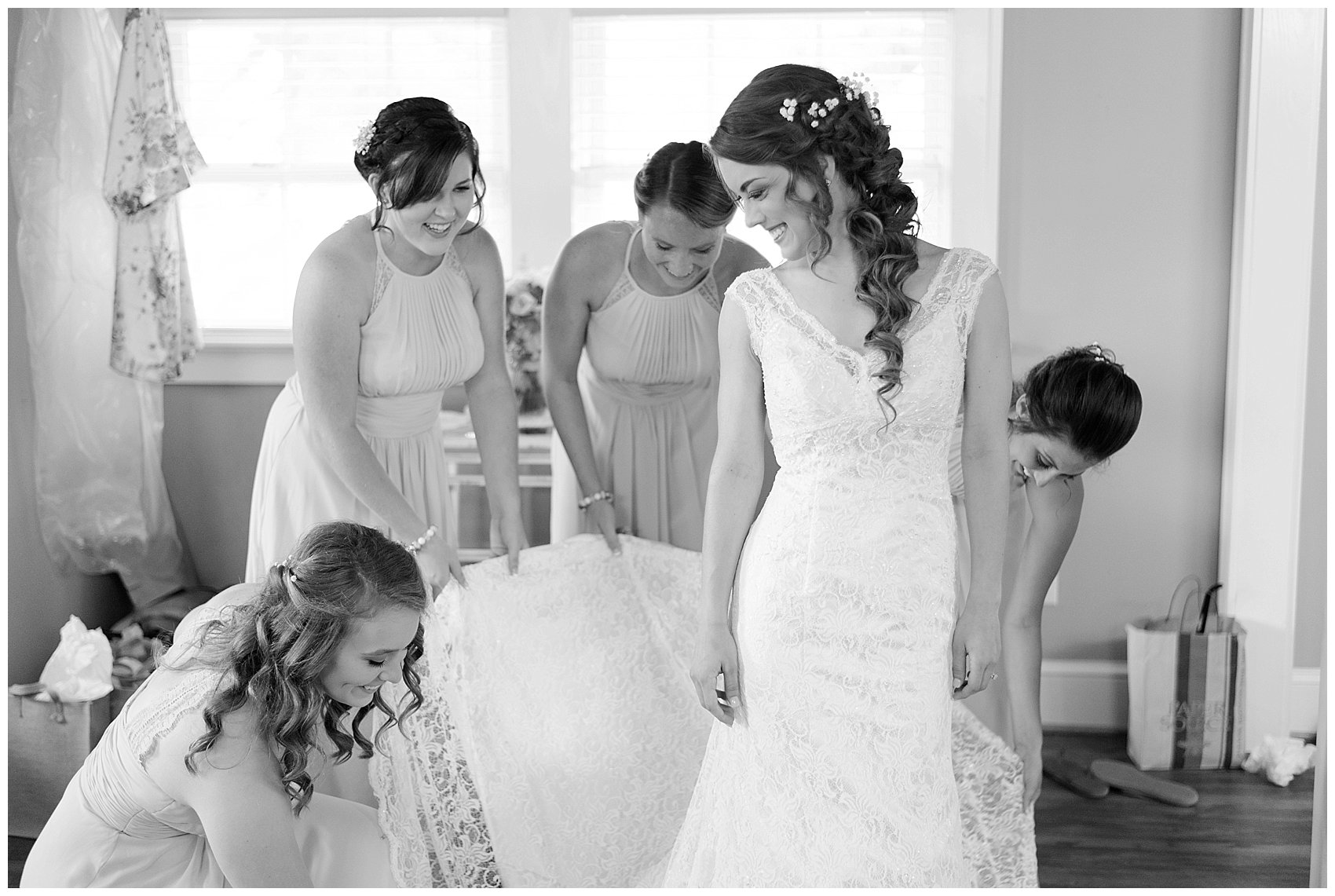 Beautiful Neutral Cream Wedding Womens Club of Portsmouth Virginia Wedding Photographers_1666