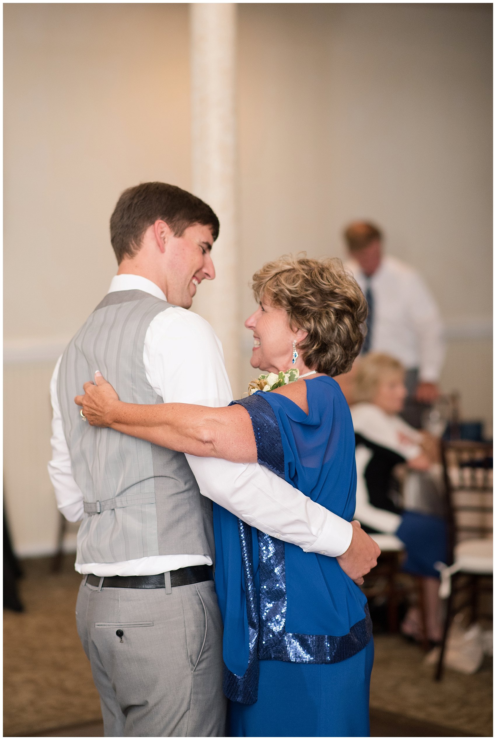 Classy Marina Shores Yacht Club Wedding Virginia Beach Photographers_2017
