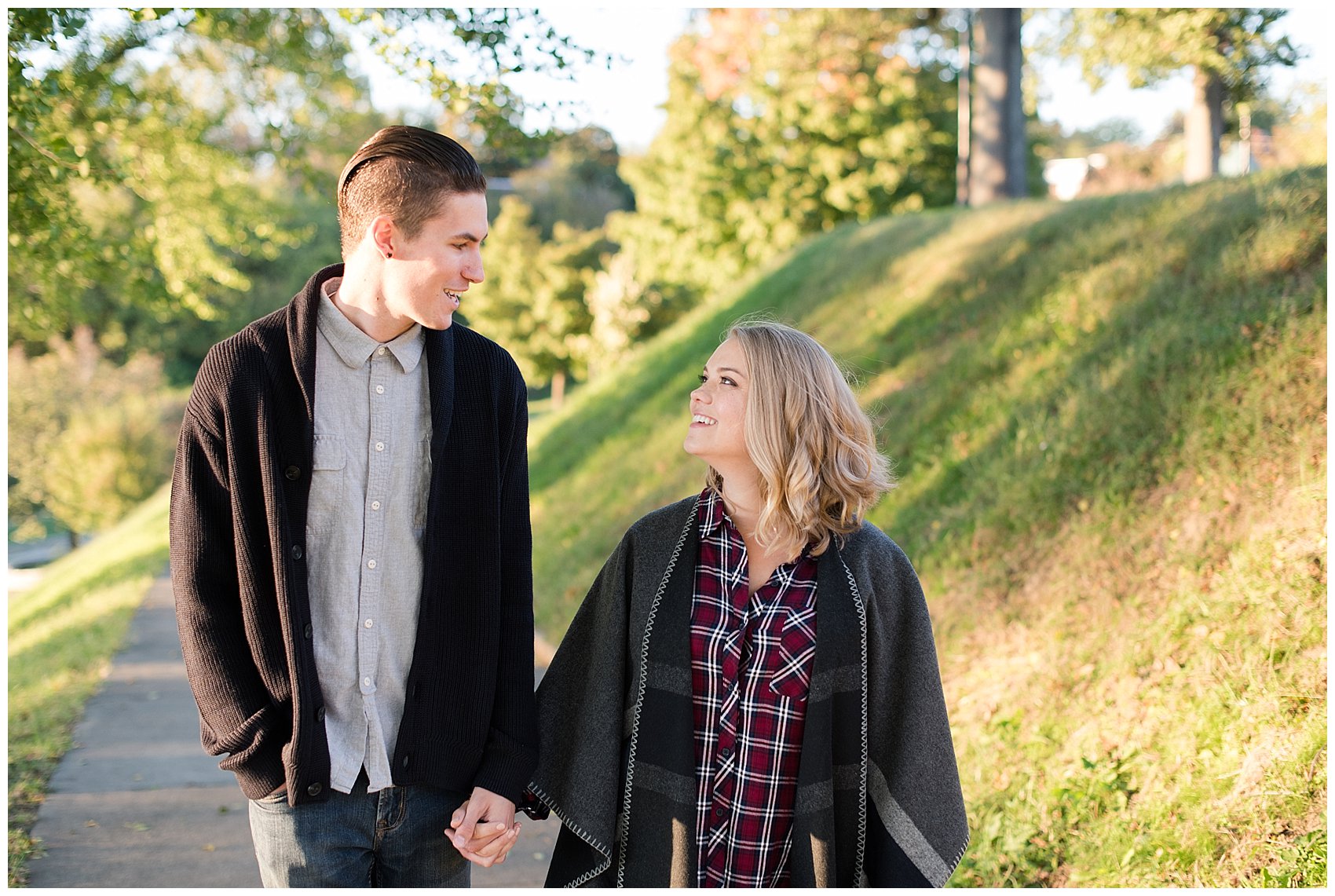 downtown-richmond-libby-hill-park-engagement-session-building-virginia-wedding-photographers_2661