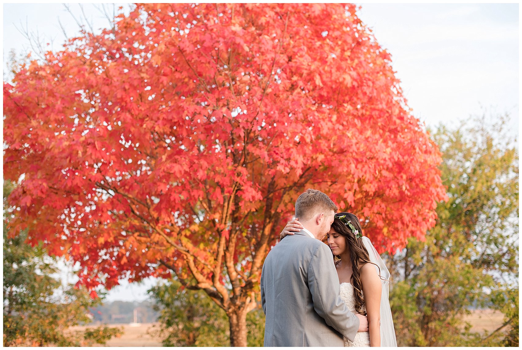 autumn-november-red-burgundy-wine-smithfield-center-wedding-virginia-wedding-photographers_3163