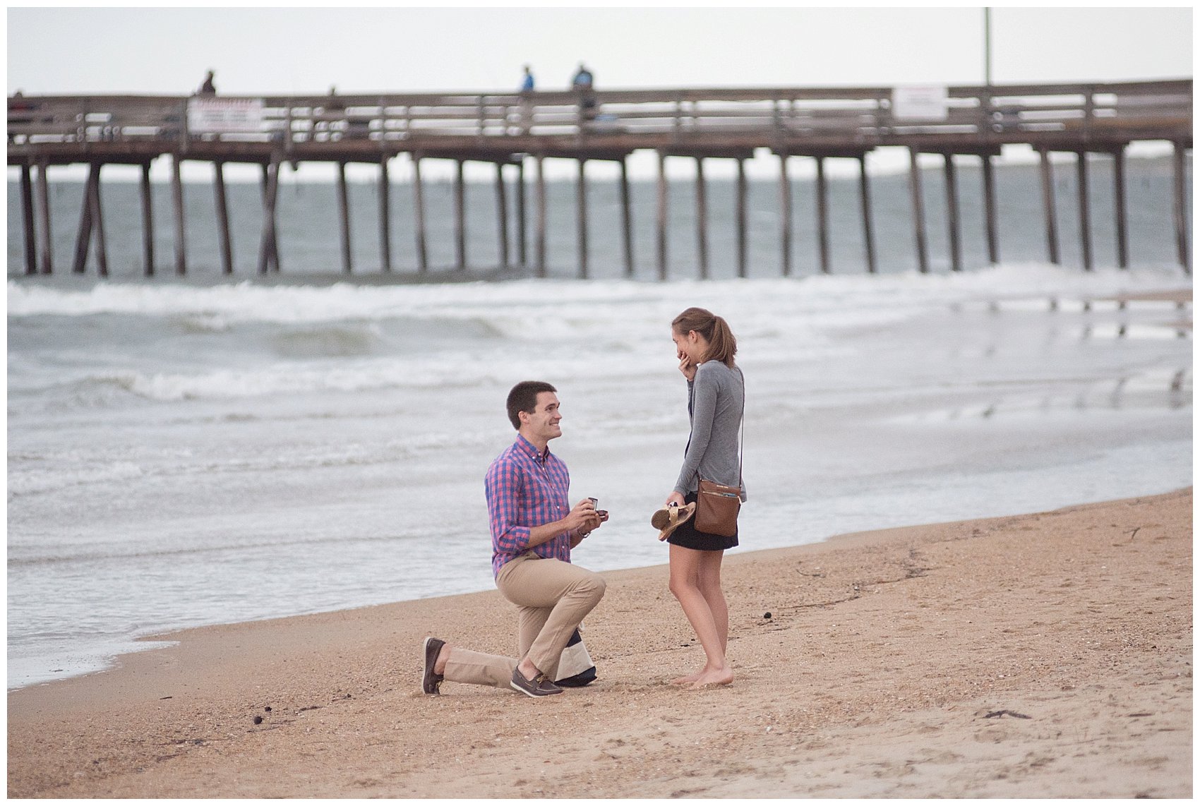 surprise-beach-proposal-engagement-virginia-beach-wedding-photographers_3269