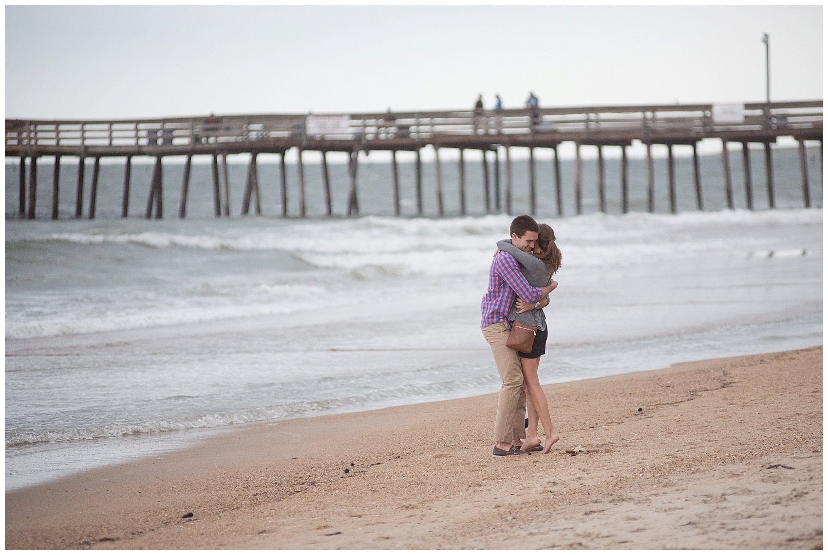 surprise-beach-proposal-engagement-virginia-beach-wedding-photographers_3270