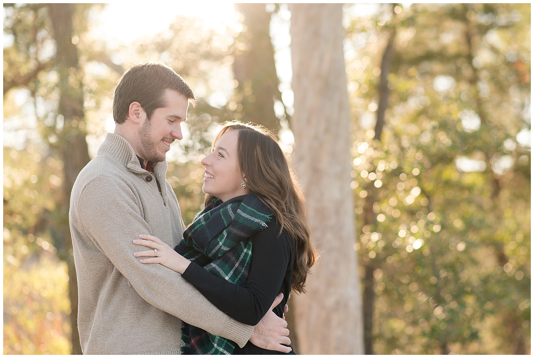 windsor-castle-park-winter-engagement-session-couple-poses-rowlands-photography-virginia-weddings_3527
