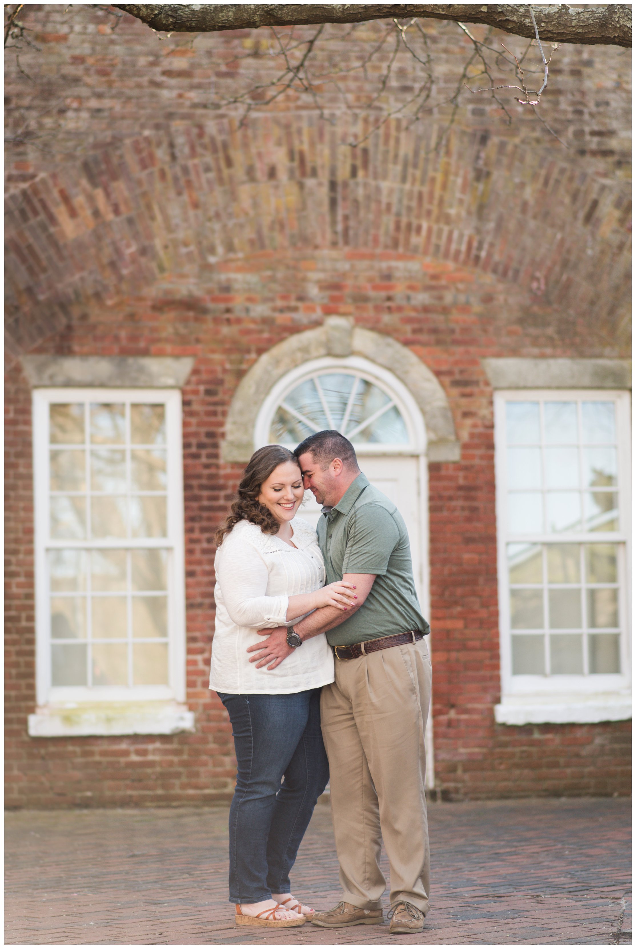 Fort-Monroe-Hampton-Engagement-Session-Virginia-Wedding-Photographers_0200