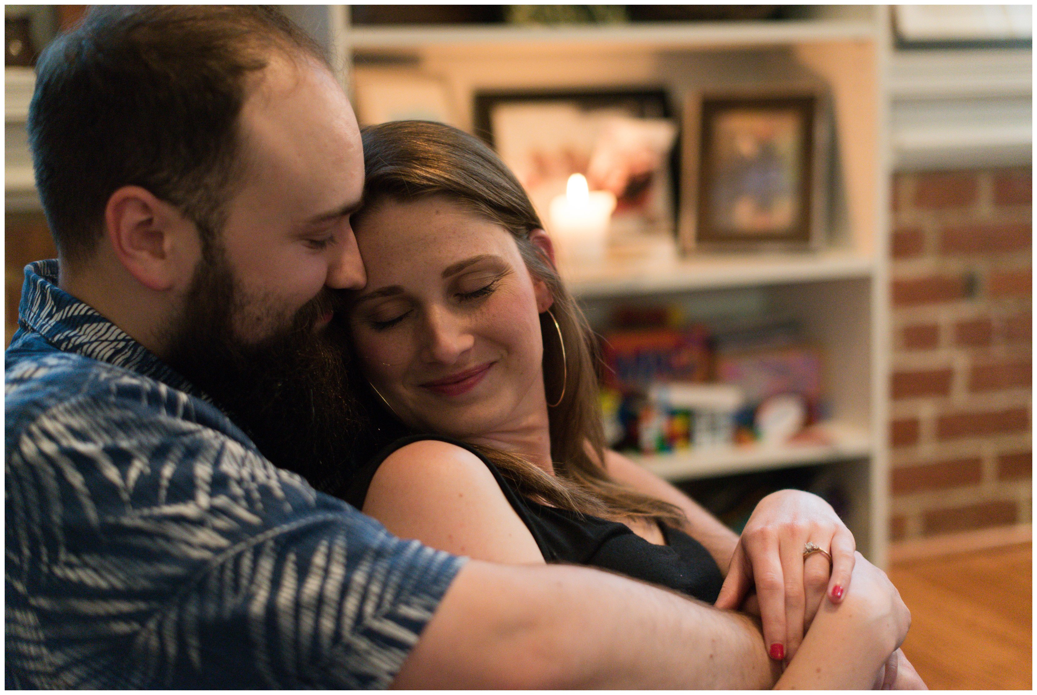 Cozy-In-Home-Downtown-Richmond-Engagement-Session_0906