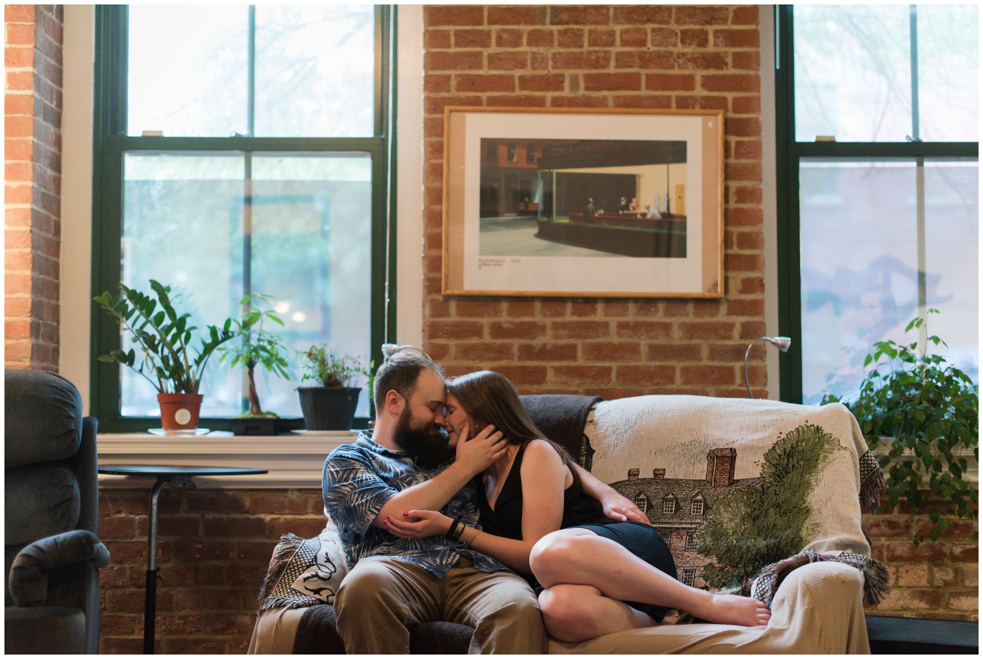 Cozy-In-Home-Downtown-Richmond-Engagement-Session_0917