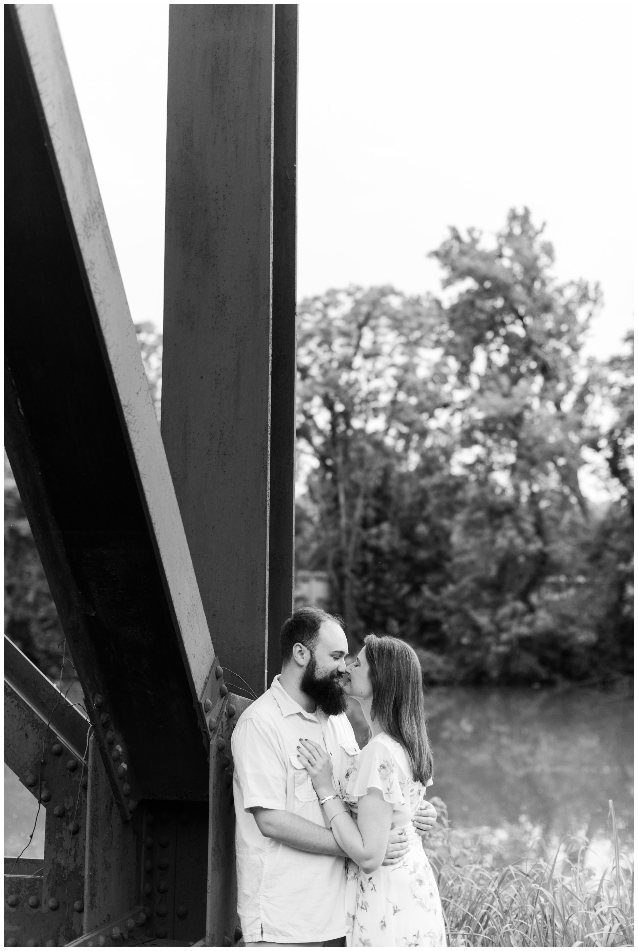 Cozy-In-Home-Downtown-Richmond-Engagement-Session_0921