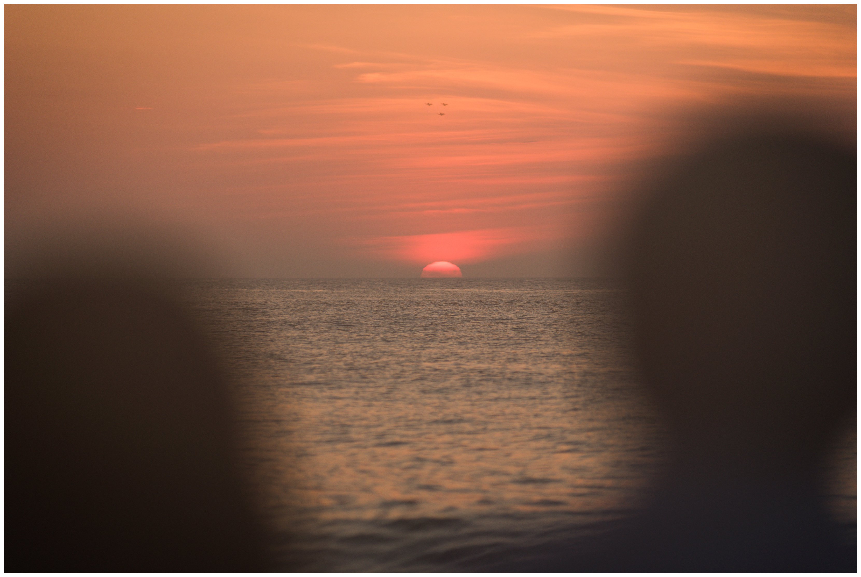 sunrise-oceanfront-virginia-beach-anniversary-session_1302